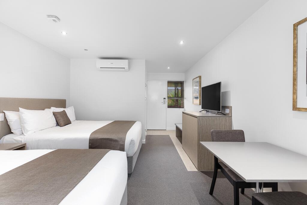 The Henty Motel เมาท์แกมเบีย ภายนอก รูปภาพ
