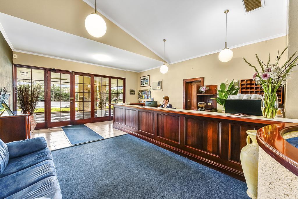 The Henty Motel เมาท์แกมเบีย ภายนอก รูปภาพ
